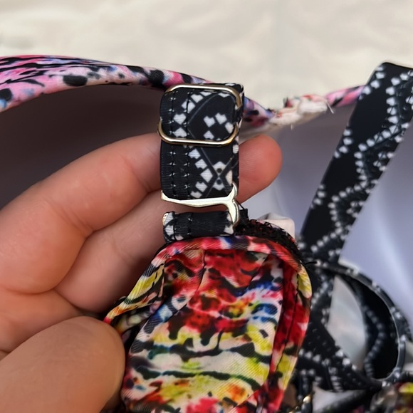 NWOT Colourful Abstract One Piece Swimsuit - Picture 9 of 11